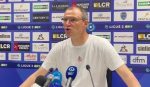 La réaction de Laurent Guyot, entraîneur du FC Annecy, après le maintien de son équipe en Ligue 2