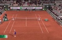 Roland-Garros - Swiatek s'en sort face à Osaka