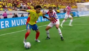 le magnifique geste technique de Luis Diaz - Foot - Copa America