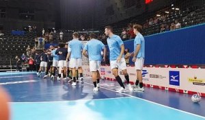 Les joueurs de Montpellier à l'échauffement avant le Trophée des champions - Hand - Trophée des champions