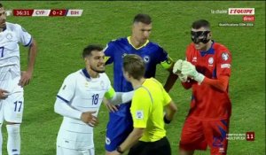 L’énorme boulette du gardien de Chypre - Foot - Qualif. Coupe du monde