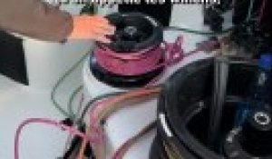 Visite guidée de l'Ultim d'Armel Le Cléach - Voile - Transat Café L'Or