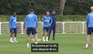 Tottenham - Frank : "Xavi Simons a besoin de temps"