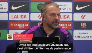 Barcelone - Hansi Flick défend Pau Cubarsí
