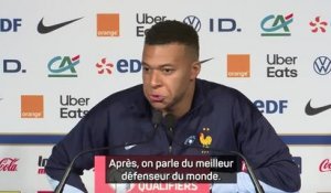 Bleus - Mbappé : "Upamecano est dans un grand club. Il n'y a pas beaucoup mieux, mais il y a mieux !"