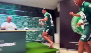 Chapecoense remonte en première division brésilienne neuf ans après le terrible crash d’avion - Foot - Brasileirão