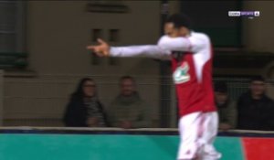 Coupe de France : Centre de l'extérieur, retourné acrobatique, Brest offre le but de la soirée !