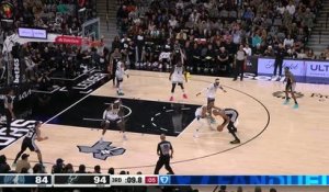 Spurs - 39 points pour Wembanyama