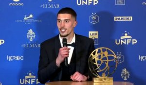 Robin Risser élu meilleur gardien de Ligue 1 - Foot