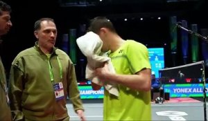Le replay du quart de finale de Christo Popov - Badminton - All England Open