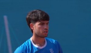 Monte-Carlo - Alcaraz rejoint Sinner en finale, fin du rêve pour Vacherot