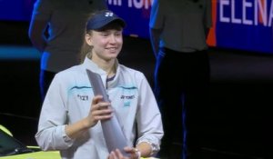 Stuttgart - Rybakina décroche le titre