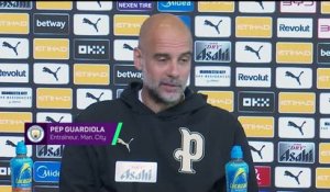 Man. City -  Guardiola encense Kompany et le voit revenir