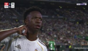La Liga : Vinicius profite d'une erreur du Betis !