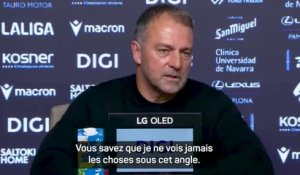 Barcelone - Flick affirme qu'il ne regardera pas le match du Real qui pourrait offrir le titre au Barça