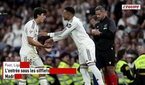 L'entrée sous les sifflets de Kylian Mbappé pour son retour avec le Real Madrid contre Oviedo - Foot - Liga