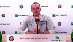 Roland-Garros 2026 - Elena Rybakina : "Ce qu'il faut avoir pour être une grande joueuse sur terre ?"