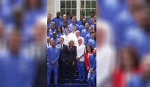 Bleus - Emmanuel Macron rend visite à l'équipe de France à Clairefontaine