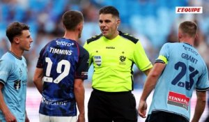 Un arbitre de la Coupe du monde 2026 accusé d'avoir fait un geste suprémaciste blanc - Foot - Coupe du monde 2026