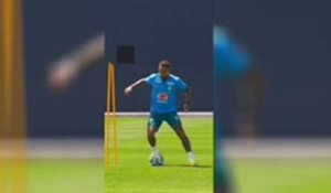 Brésil - Neymar continue sa préparation et s'entraine plus intensément