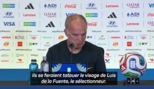 Uruguay - Bielsa à propos de l'Espagne : "Mes joueurs ne se feront pas tatouer mon visage"