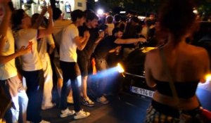 « Cette équipe est partie pour tout casser » : les supporters en liesse à Paris - Foot - Coupe du monde 2026