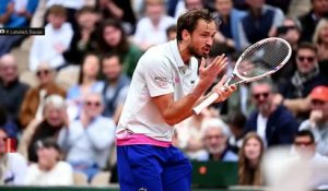 Daniil Medvedev dégoupille encore en plein match à Winston-Salem : « Tous les sports de la planète sont meilleurs en ce moment, même le curling » - Tennis - ATP - Winston-Salem