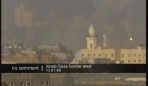 Les troupes israéliennes terrestres avancent dans Gaza
