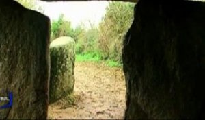 Le dolmen de la Frébouchère (Le Bernard)
