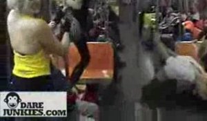 Danse dans le métro, la vidéo en pole-position sur YouTube