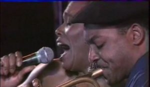 Dee Dee Bridgewater à Jazz In Marciac - Archive vidéo INA