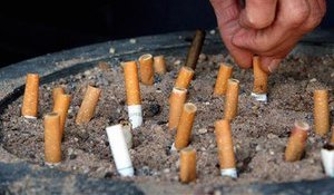 La hausse du prix du tabac fait tousser les fumeurs