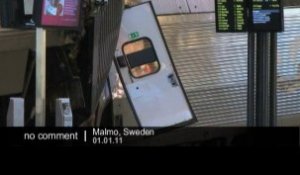 Accident de train dans une gare de Suède - no comment