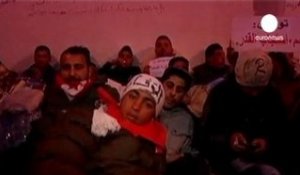 Les manifestants tunisiens bravent le couvre-feu