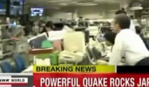 Un violent séisme frappe le Japon