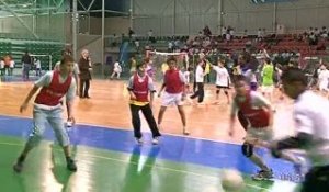 Les mômes découvrent le handball à Nantes