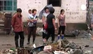 Chine : sauvetage d'un enfant bloqué entre... - no comment