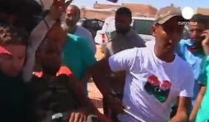 Libye: la résistance des kadhafistes est farouche