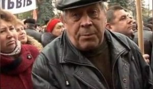 Kiev : les liquidateurs à l'assaut du parlement