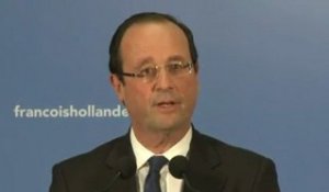 Pour Hollande, le soutien de Merkel à Sarkozy est une "tâche rude"