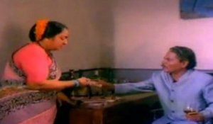 Chinna Kuyil Paaduthu -- Bhagyaraj Kumari Muthu Comedy