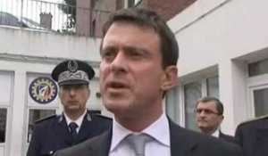 Le ministre de l’Intérieur, Manuel Valls au commissariat d'Amiens (29/09/2012)