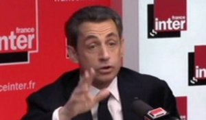 Sarkozy : "Je n'ai jamais frayé avec Kadhafi"