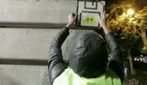 Une nuit à Paris avec le street artiste Invader
