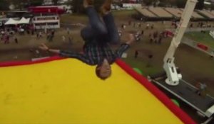 Le "Bag-jump" : un saut de 30 mètres dans le vide