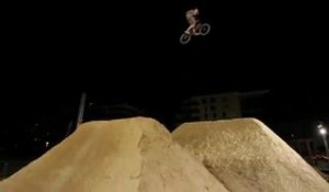 Test BMX dirt - FISE 2012 by Victor Cuartero