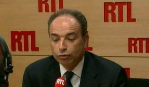 Jean-François Copé, secrétaire général de l'UMP : "Il y a toujours des outils pour faire face aux plans sociaux"