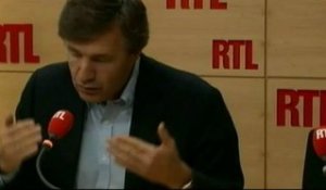 "RTL Opinion" - Nicolas Beytout : la diminution du prix du baril de brut, pas forcément une bonne nouvelle