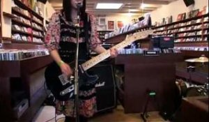 Blood Red Shoes - Say Something, Say Anything (Live Concerto instore Amsterdam)