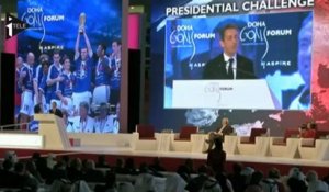 Nicolas Sarkozy parle sport à Doha